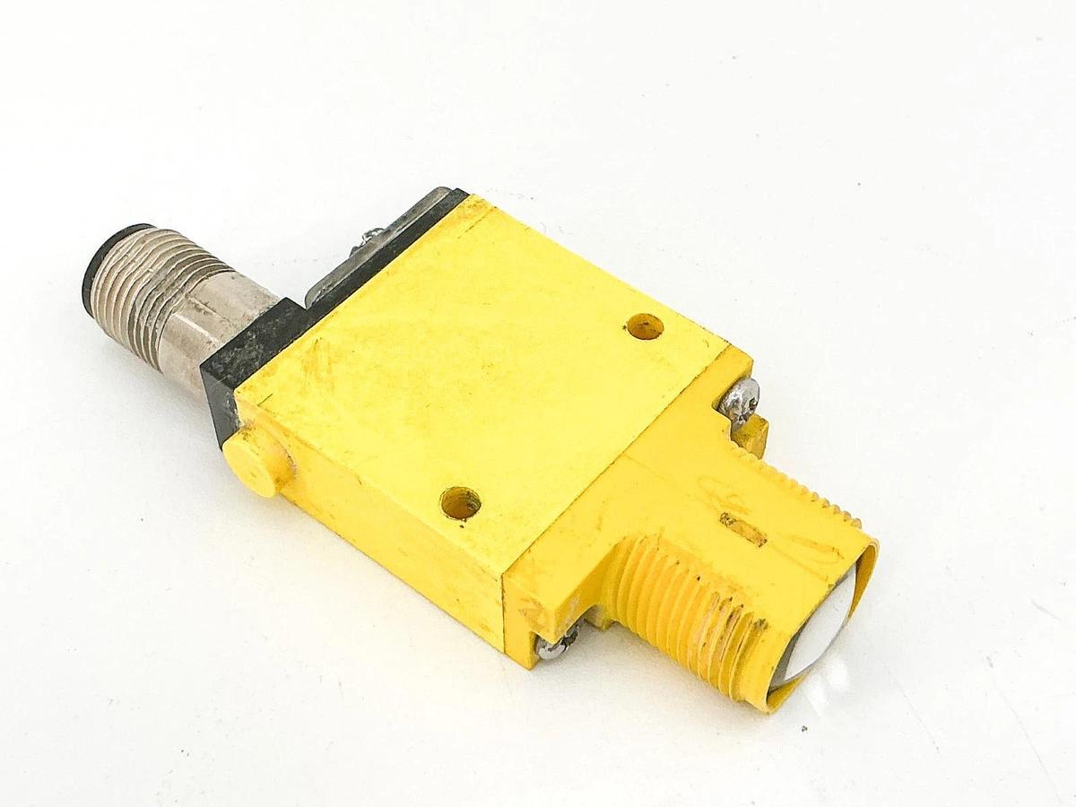 Used Banner Engineering SM31RLQD Photoelectric Sensor 10-30VDC 26951