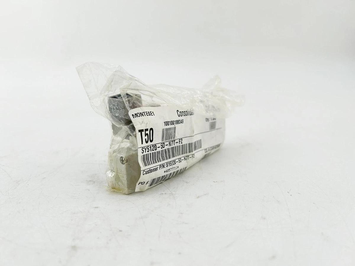 New SMC SY5120-5D-N7T-F2 Piloted Solenoid 24V 101PSI 5 Port