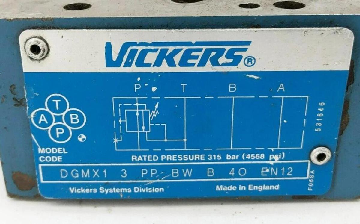 Used Vickers DGMX1-3-PP-BW-B-40-EN12 Hydraulic Pressure Reducing Valve