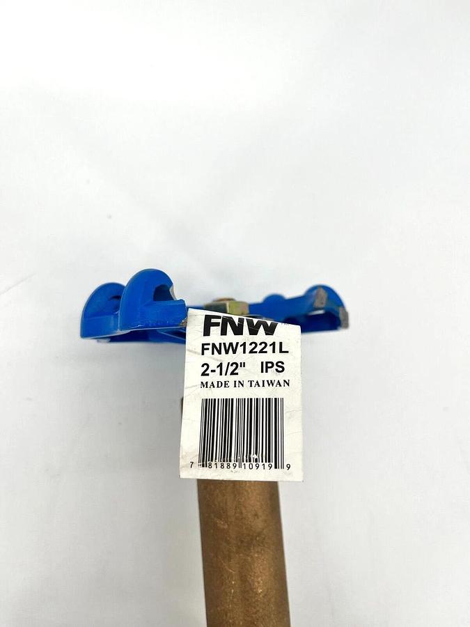 New FNW FNW1221L Bronze Gate Valve 2-1/2" NPT - Broken Handle Sold AS-IS