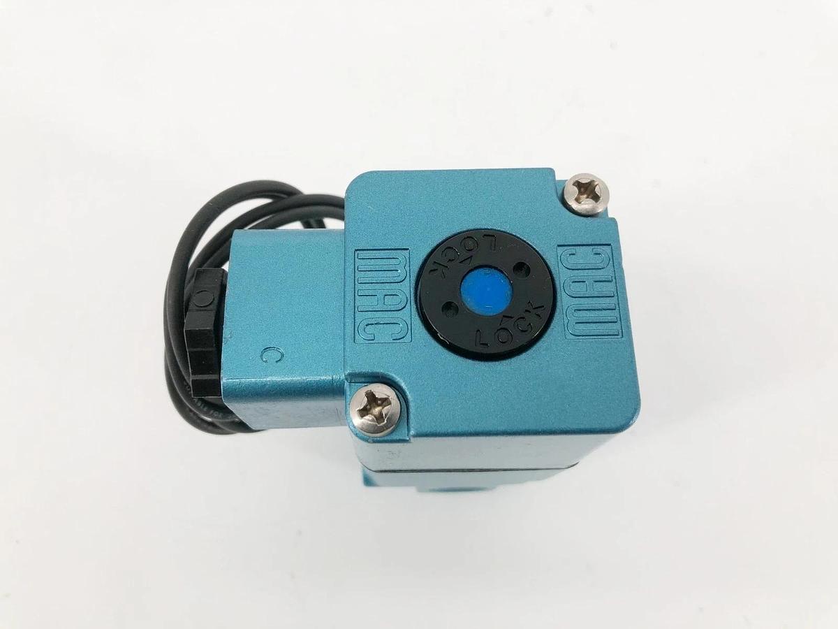 New MAC Valves 225B-110CCAA Solenoid Valve 110/120V 3/2-Way