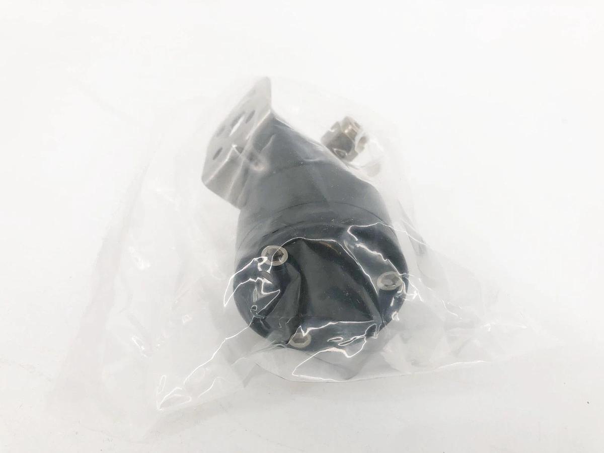 New Swagelok SS-92S2-C Actuated Toggle Valve 1/8" Tube Fitting SS316 NC