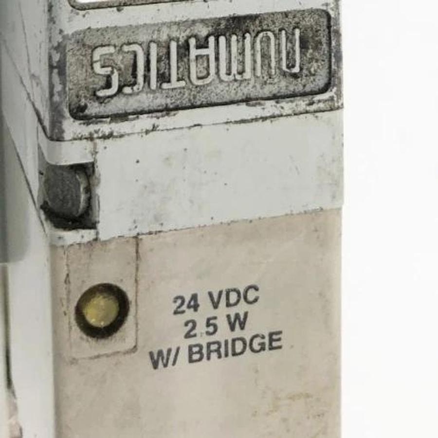Used Numatics 061BA415M Solenoid-Pilot Actuated Valve 24VDC 120psig