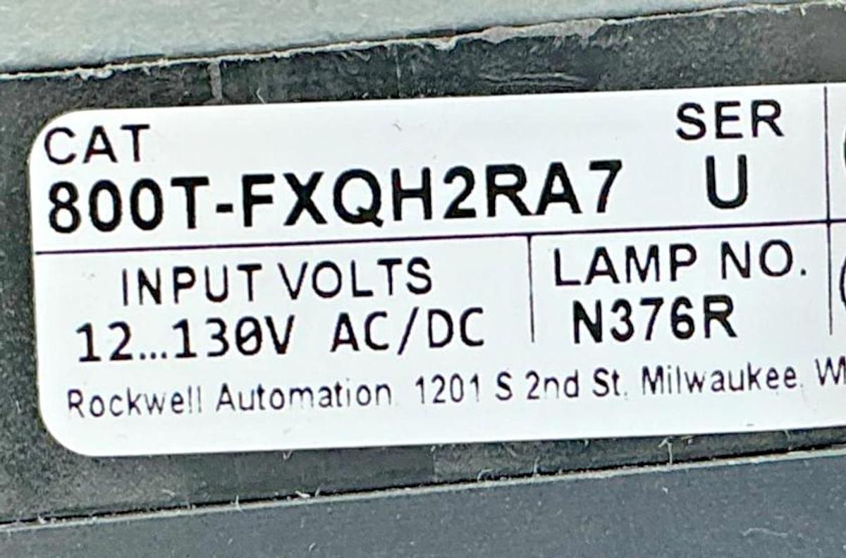 New Allen Bradley 800T-FXQH2RA7 Ser U Push-Pull Device 2Pos Red LED Lamp 12-130V