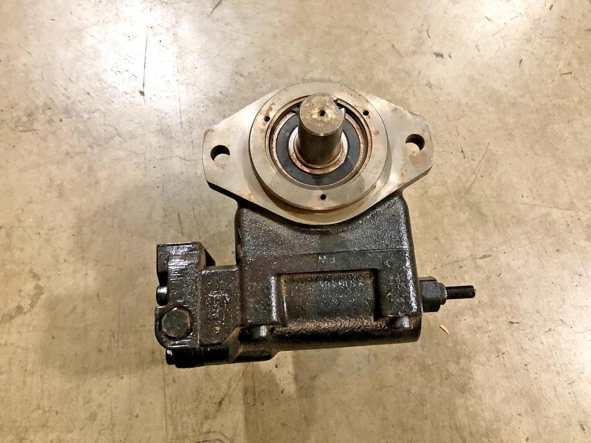 New Oilgear PVG-130-F1UV-LSFZ-P-1NNSN Axial Piston Variable Pump 1-1/2" Shaft