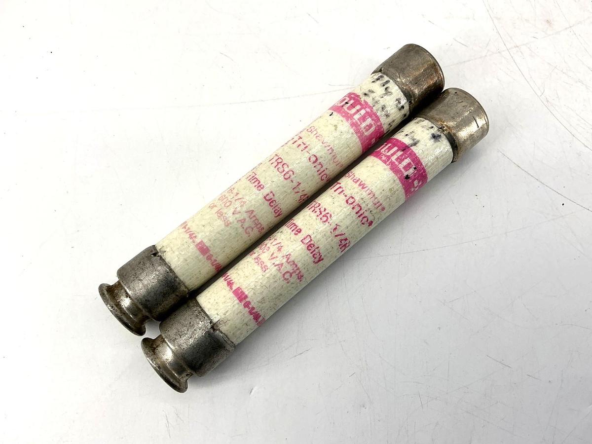 Used Lot of 2 Gould Shawmut TRS6-1/4R Tri-Onic Time-Delay Fuse 6-1/4A 600VAC