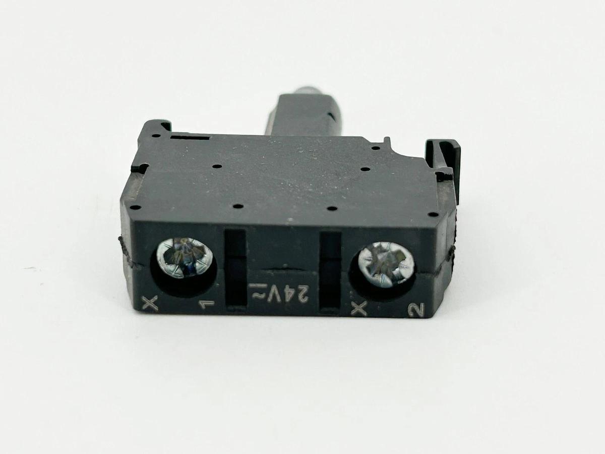 New Lot of 2 Allen Bradley 800F-N3W Lamp Module Integrated LED 24V AC/DC