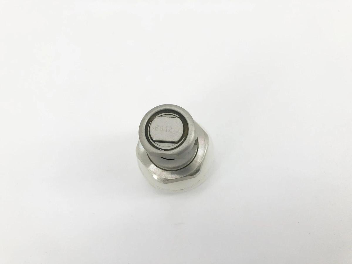 Lot of 5 New Spraying Systems 20235-6012-316SS Self Cleaning Nozzles Stainless