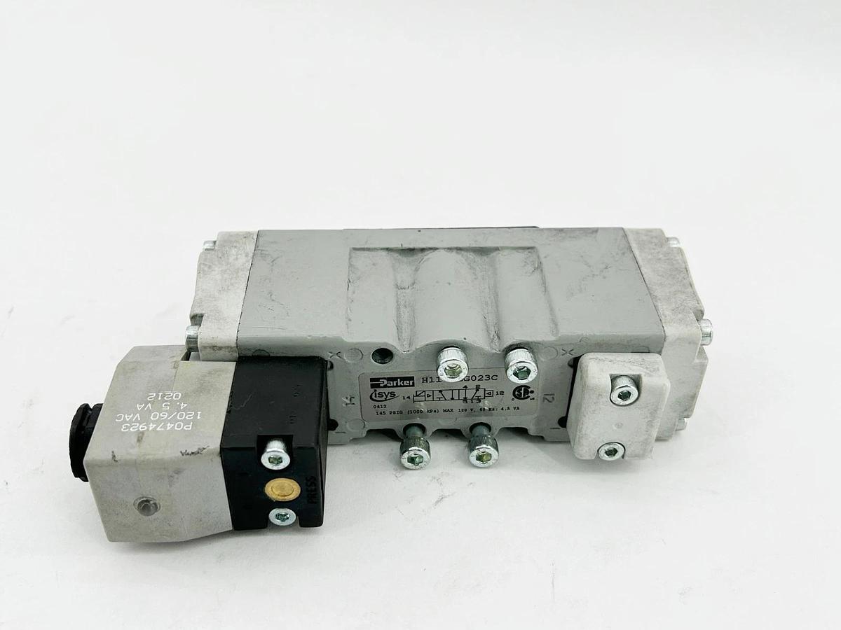New Parker H11VXBG023C Solenoid Valve 120V 50/60Hz 2 Position Size 1 - No Box
