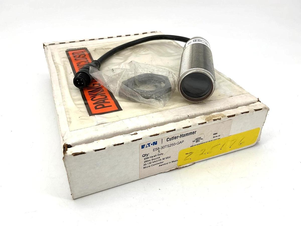 New Eaton E58-30TS250-GAP Ser A2 Photoelectric Sensor 4-Pin Range-250m 20-132VAC