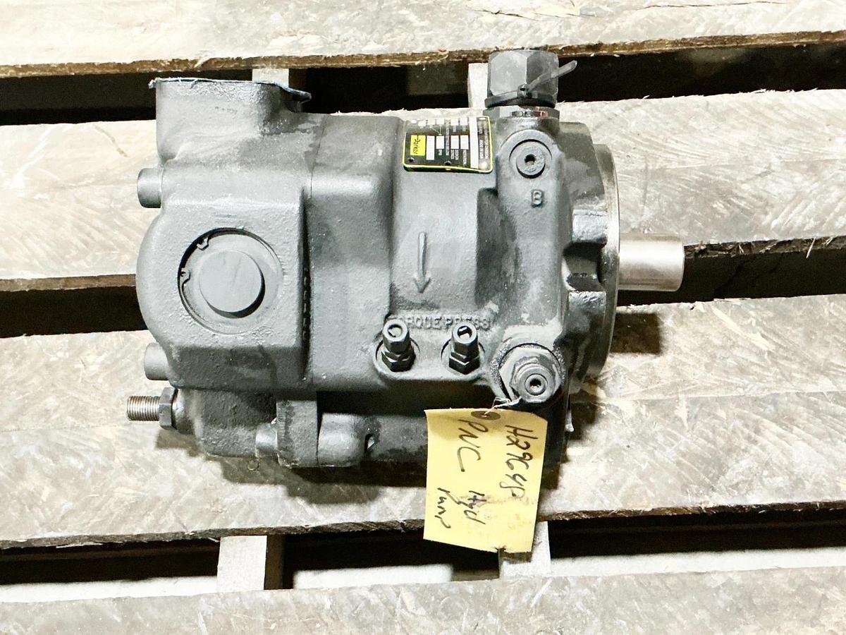 Used Parker PAVC6592L4HM13 Gear Pump 3000PSI 48HP 1800RPM