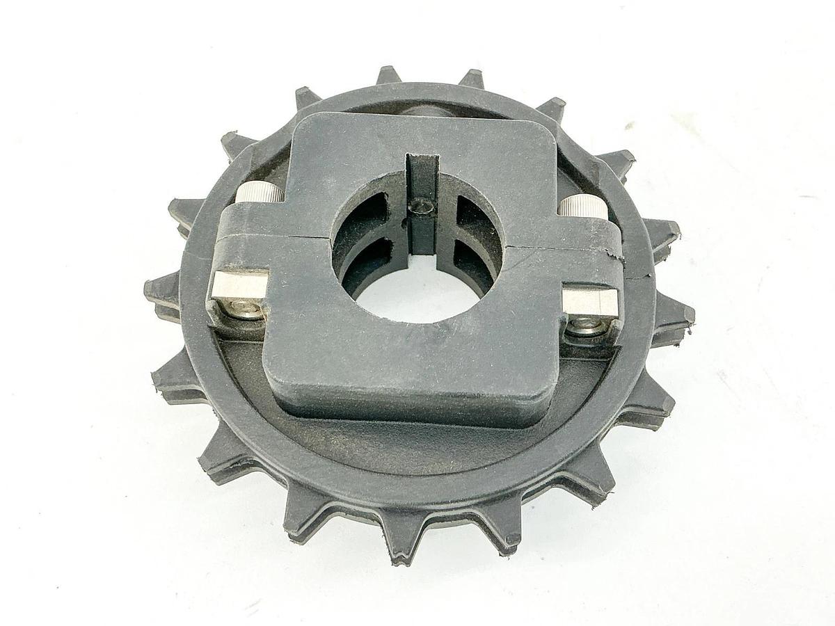 New Rexnord 10028669 Sprocket NS8500-17T 1-1/4IN_1KW1SS_PA - No Box