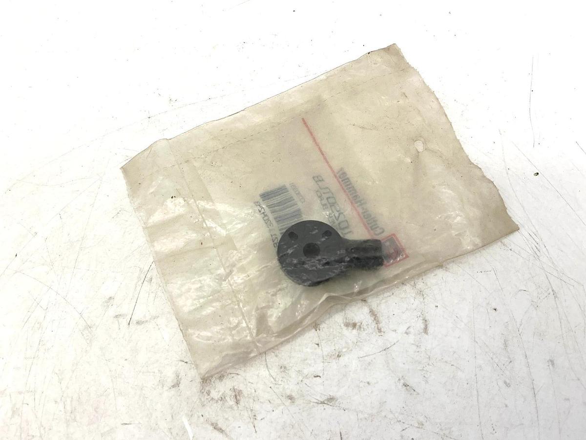 Lot of 2 New Cutler-Hammer 10250TLB Ser A1 Selector Switch Lever Black 30mm