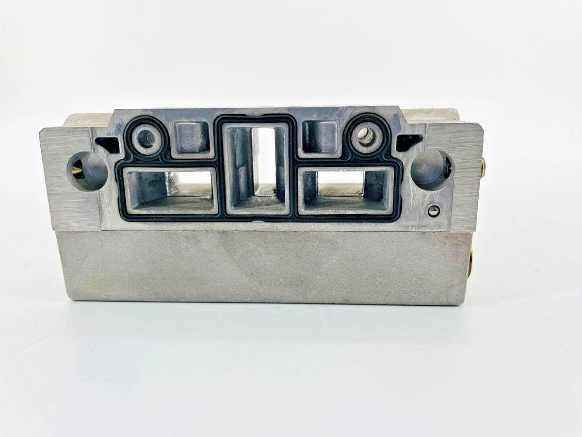 New Asco 35500093 Pneumatic Spool Valve 1/4NPT