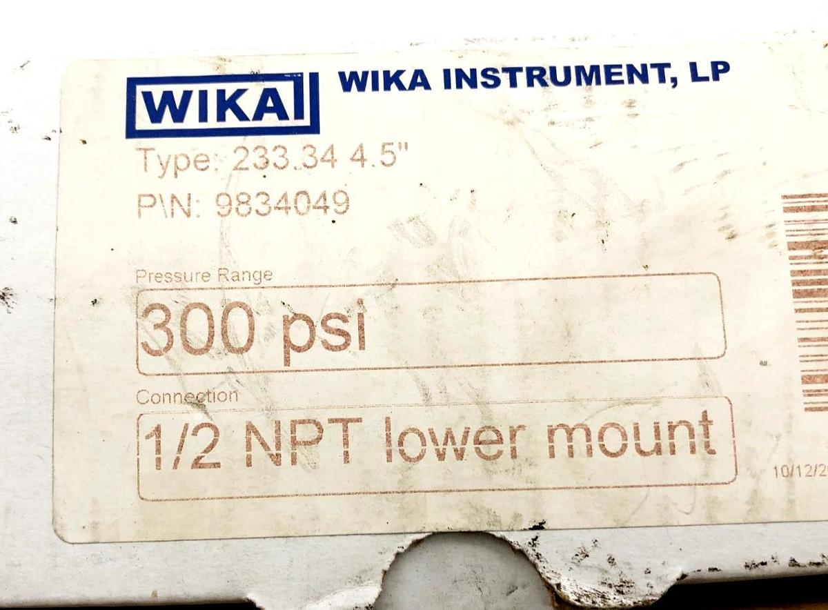 New Wika 9834049 Glycerin Gauge 300 PSI 1/2" NPT Lower Mount 233.34 4.5"