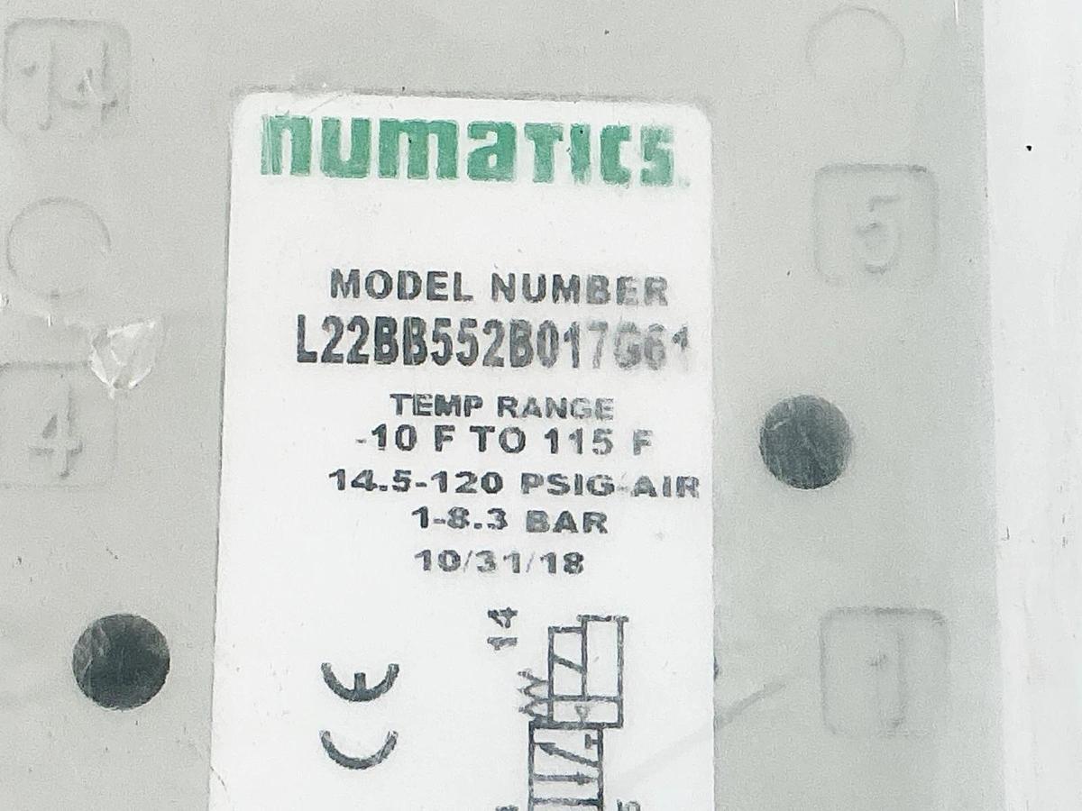 New Numatics L22BB552B017G61 Solenoid Valve 120PSIG 24VDC 1.4W