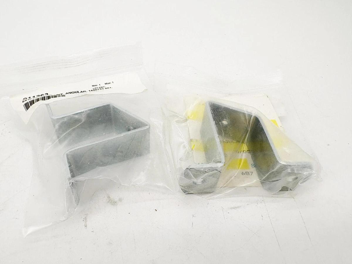 Lot of 2 New Siemens 8WA746 Mounting Brackets for Angular Mounting of Rails