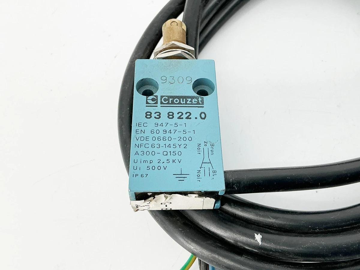 New Crouzet 83-822.0 Limit Switch - No Box