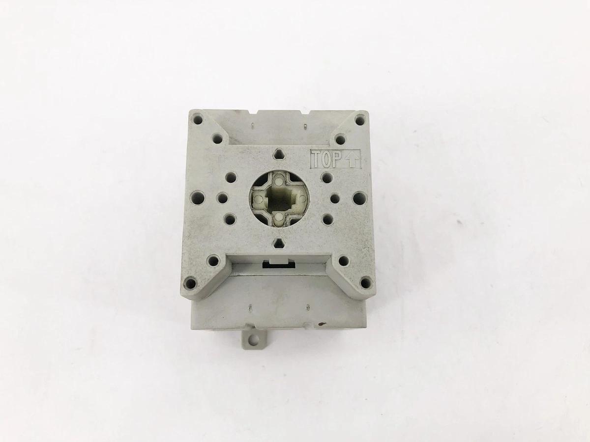 Used Allen Bradley 194E-E63-1753 Ser. B Load Switch 63A 600VAC - Missing Actuator
