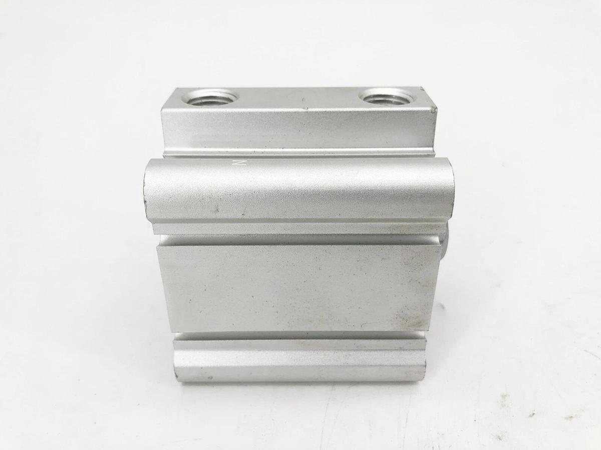 New SMC NCDQ2A50-25DZ Compact Cylinder 1.0MPa - No Box
