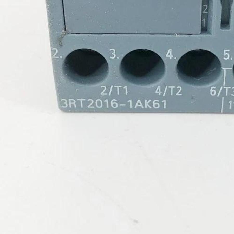 New Siemens 3RT2016-1AK61 Contactor 3P 9A 110/120V 13Y533
