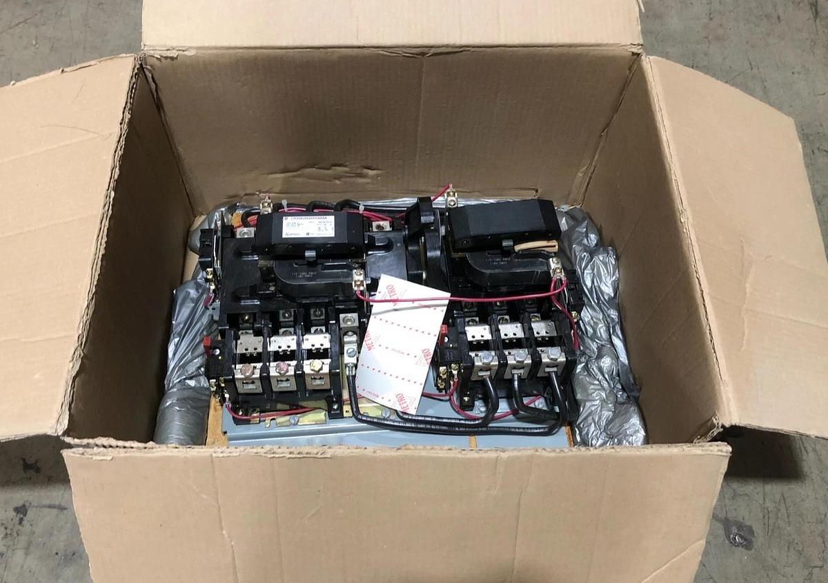 New General Electric CR309U00200NAAAA Reversing Starter 120V Coil Size 3