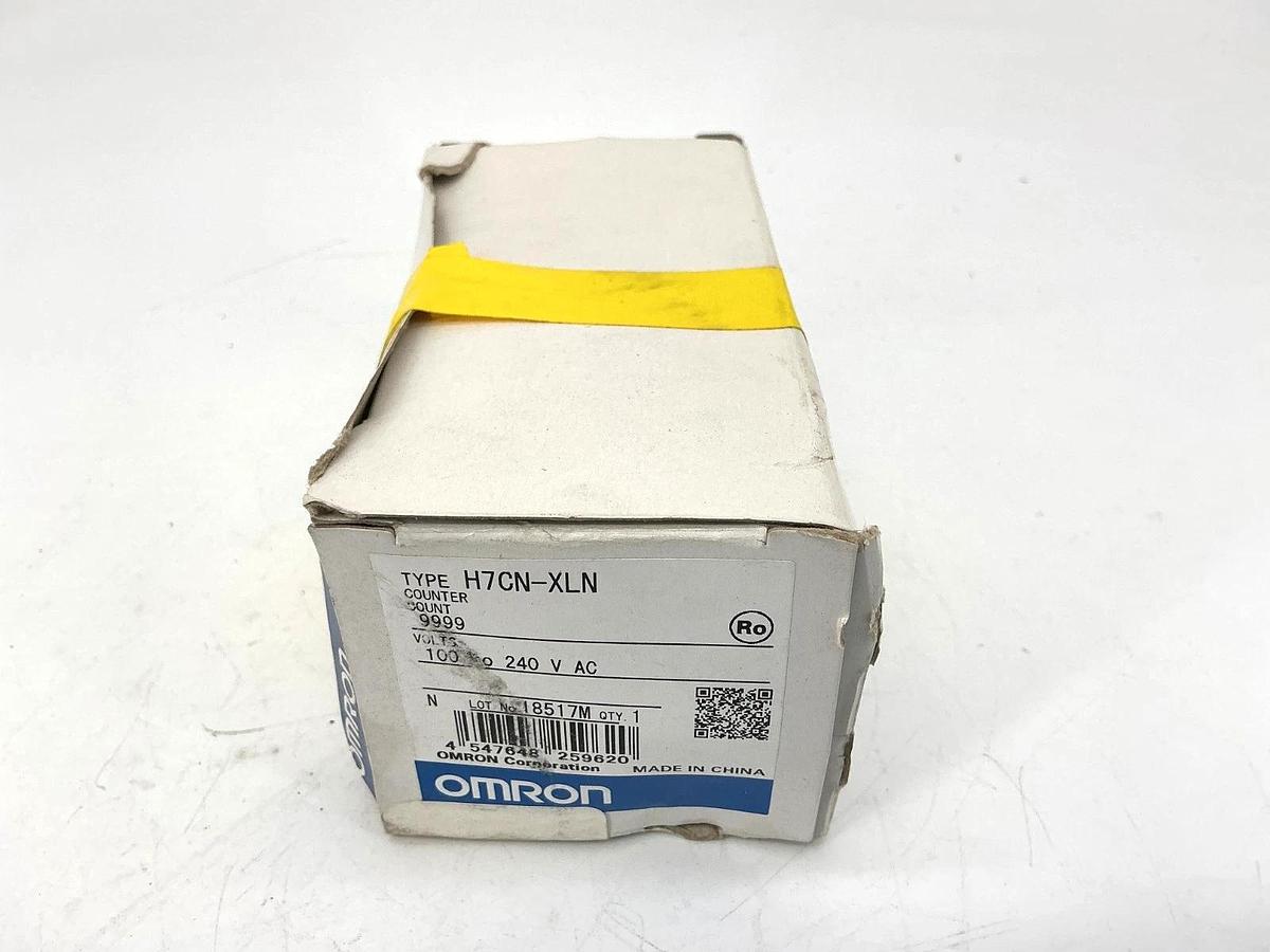 New Omron H7CN-XLN Counter Relay 8-Pin 4-Digit: 0-9999 100-240VAC H7CNXLN