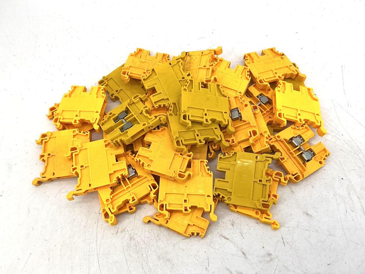 Used Lot of 35 ABB Entrelec M4/6-YELLOW Terminal Block 22-10AWG 32A 600V M4/6