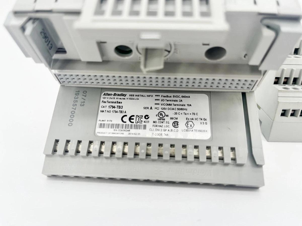 Used Lot of 2 Allen Bradley 1794-TB3 Ser. A Flex I/O Terminal Bases