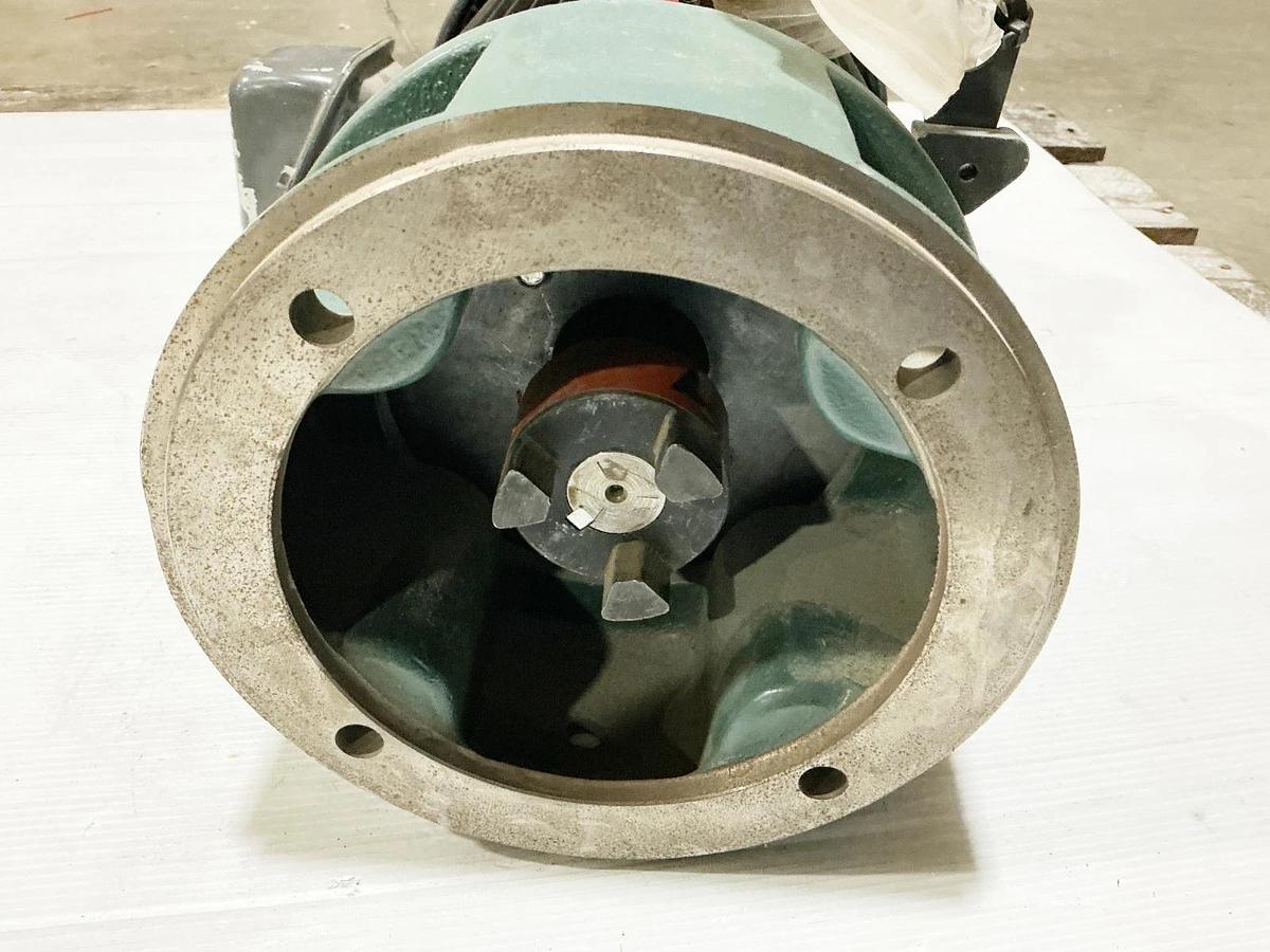 New Emerson U3E2GCR-P Electric Motor W/ Brake 3HP 575V 1765RPM 105603100DNF