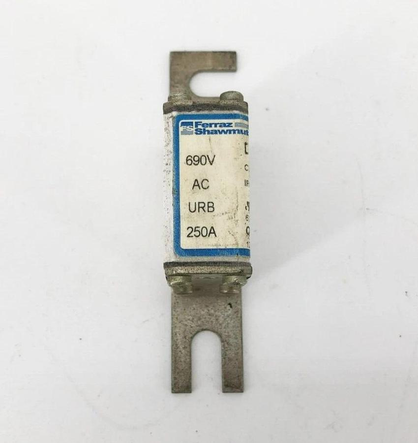 New Ferraz Shawmut DN000UB69V250 Fuse 690VAC 250A Q33041