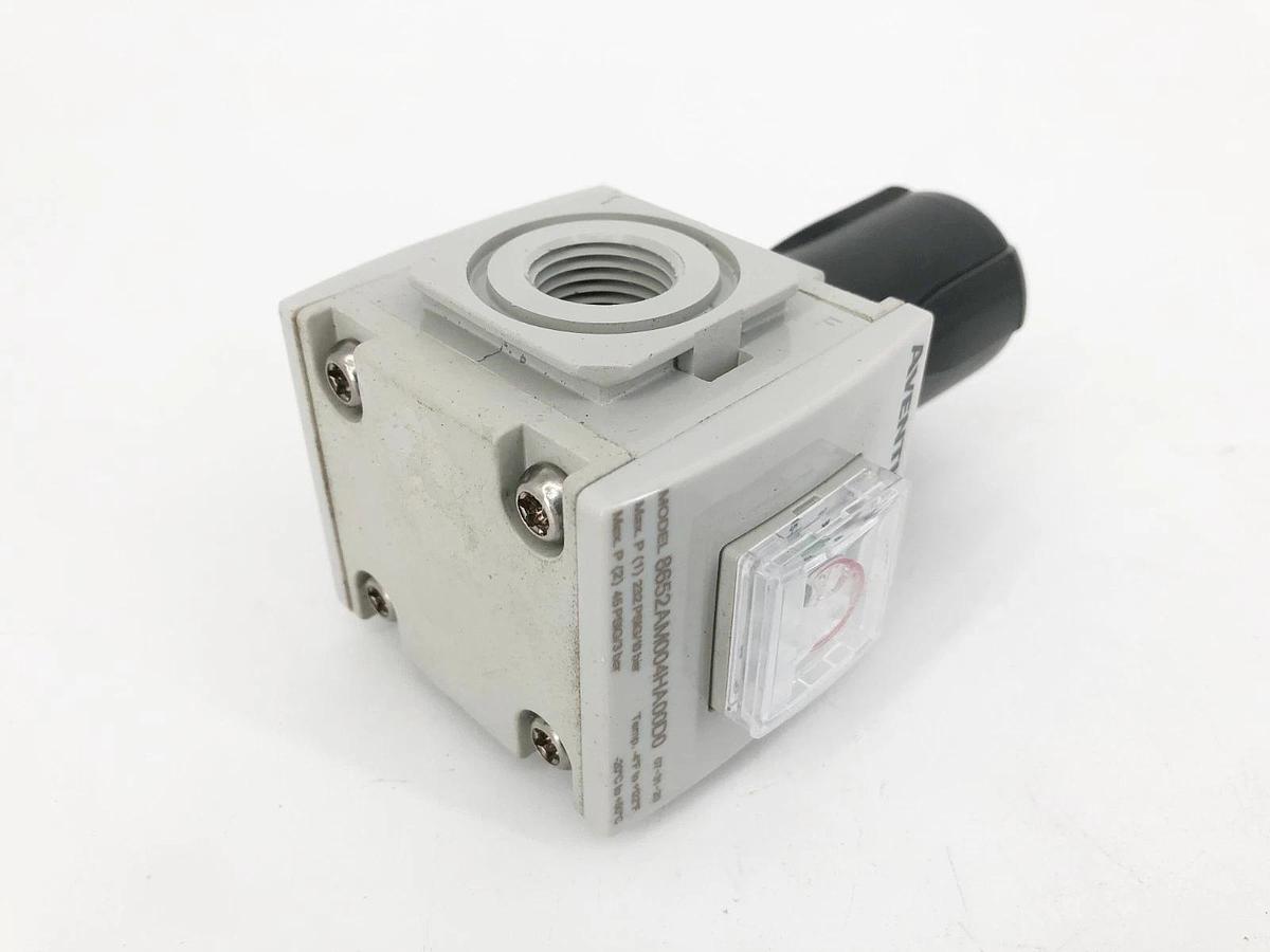 New Aventics 8652AM004HA00D0 Pneumatic Regulator 1/2" NPTF 3-45psig - No Box