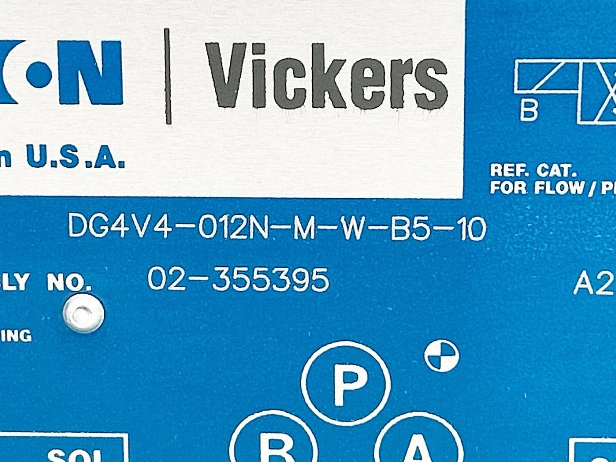 New Eaton Vickers DG4V4-012N-M-W-B5-10 Solenoid Valve 02-355395 - No Box