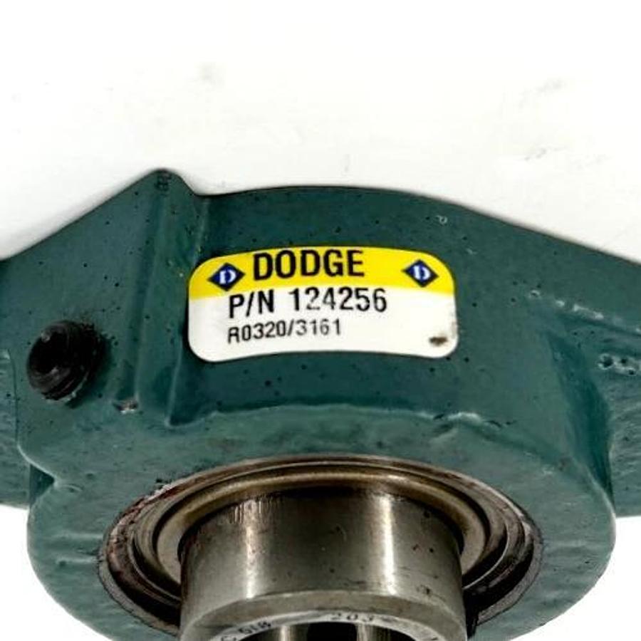 New Dodge F2B-SC-010-NL 124256 Flange Mount Bearing 2-Bolt 5/8" Bore - No Box