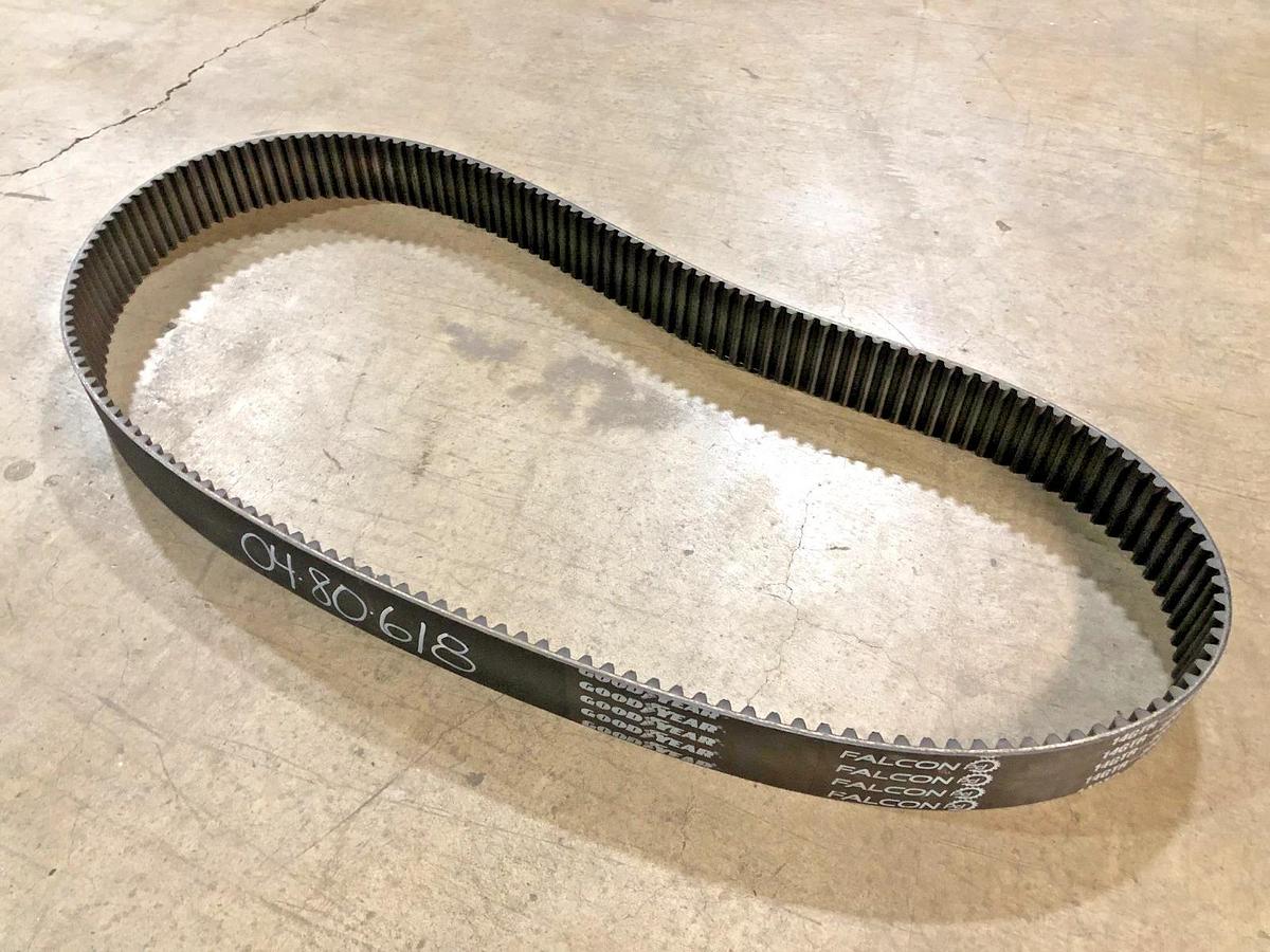 New Goodyear 14GTR-2240-68 Timing Belt - No Box