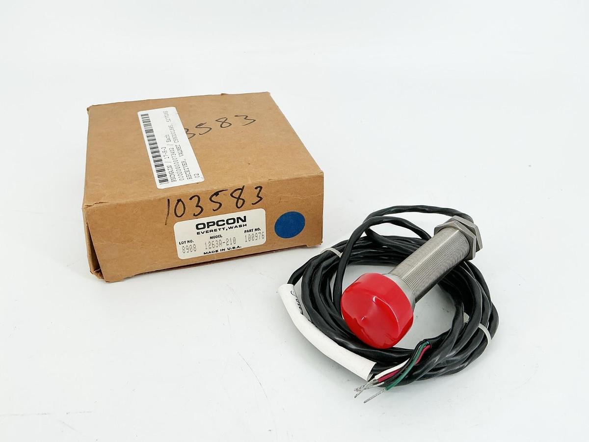 New Opcon 1263A-210 Photoelectric Sensor 4 Wire 100976