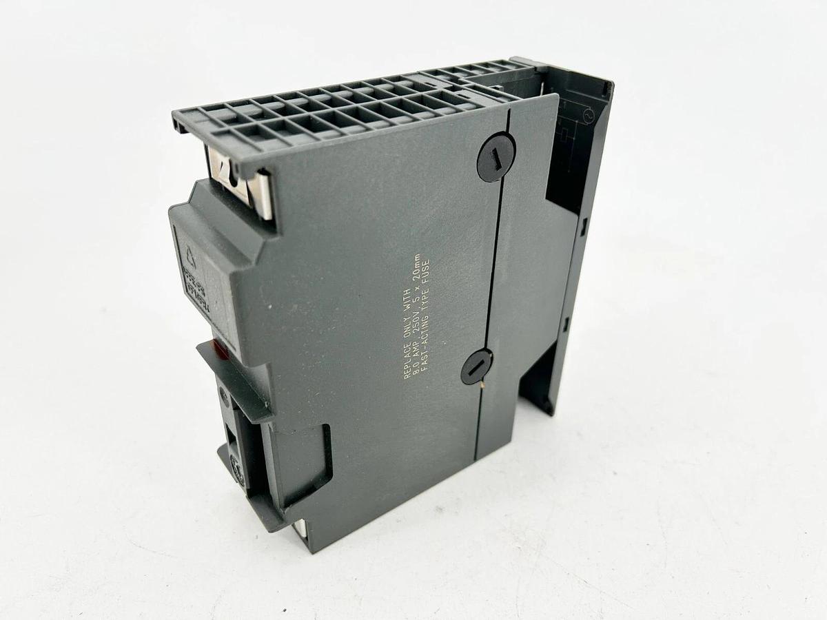 New Siemens 6ES7 322-1FF01-0AA0 Digital Output Module