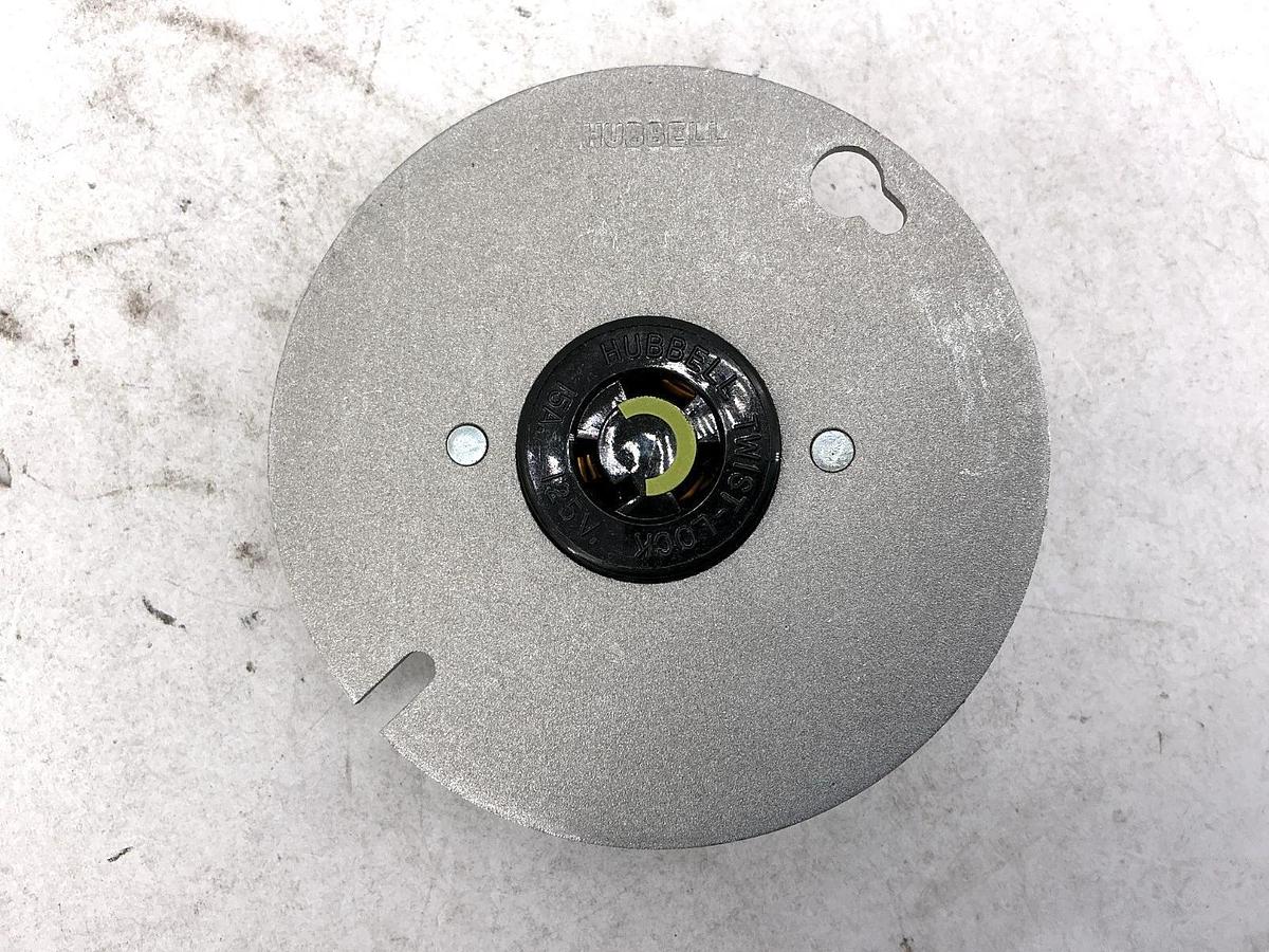 New Hubbell HBL4711 Single Recep On 4" Metal Twist-Lock 2-Pole 15A 125V