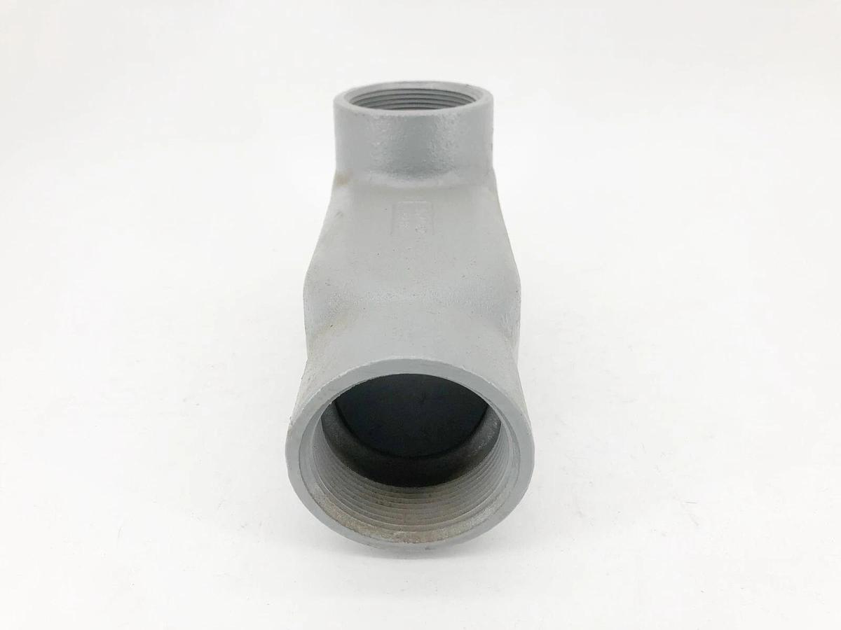 New Killark LB67 2" Iron Conduit Outlet Body Type LB