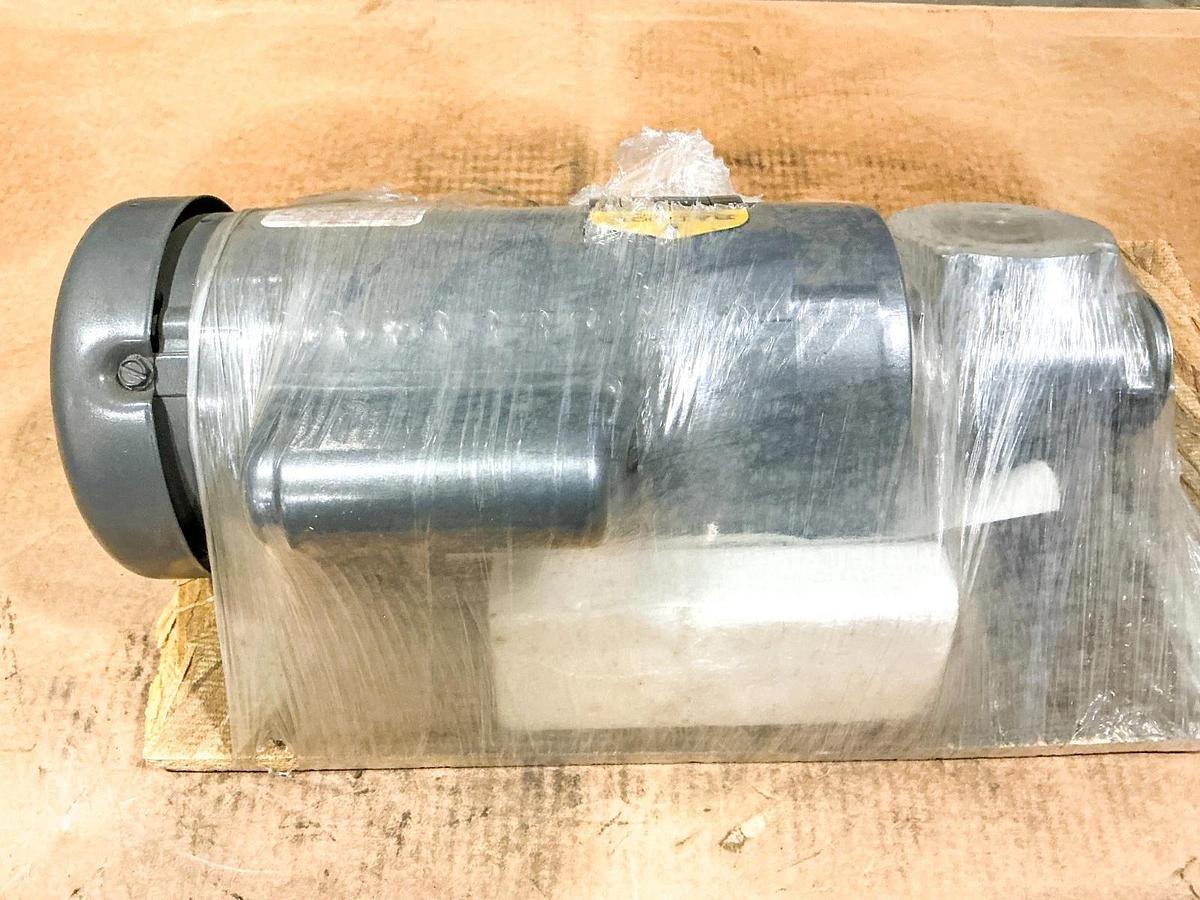 New Baldor 6422014 Gear Motor .42 HP 1PH 115V 20:1 Ratio 85RPM 33E303W506K1