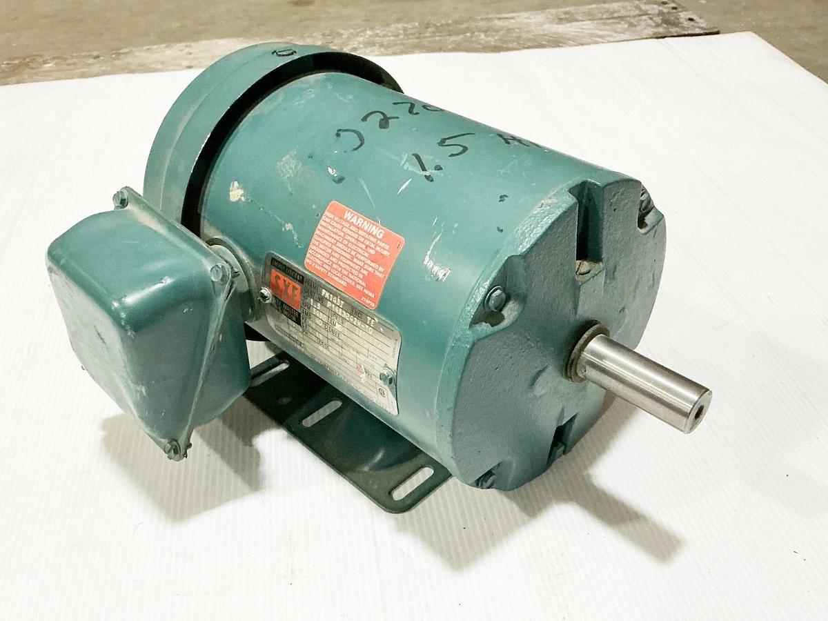 New Reliance P14X3242M-TQ Electric Motor 1.5HP 460V 3450RPM 3PH FK143T Frame