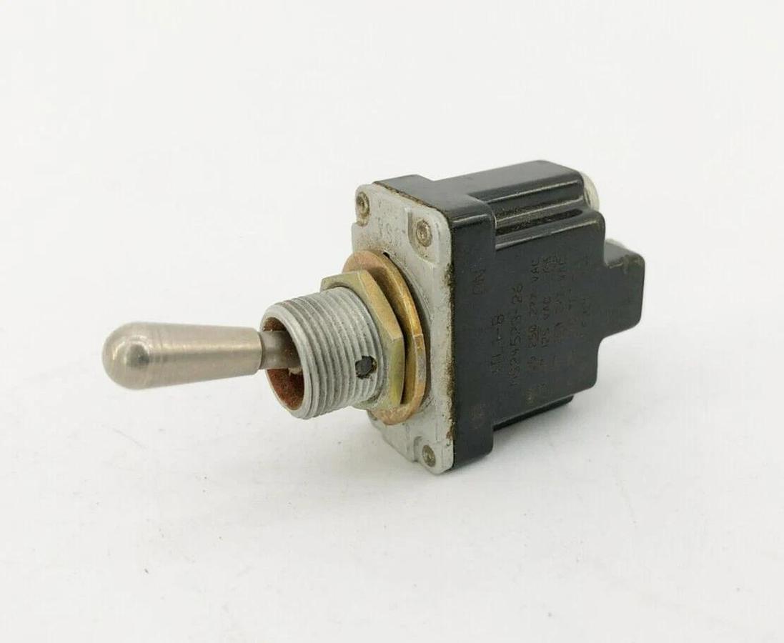 New Honeywell 1TL1-8 Toggle Switch 10A @ 277VAC MS24523-26