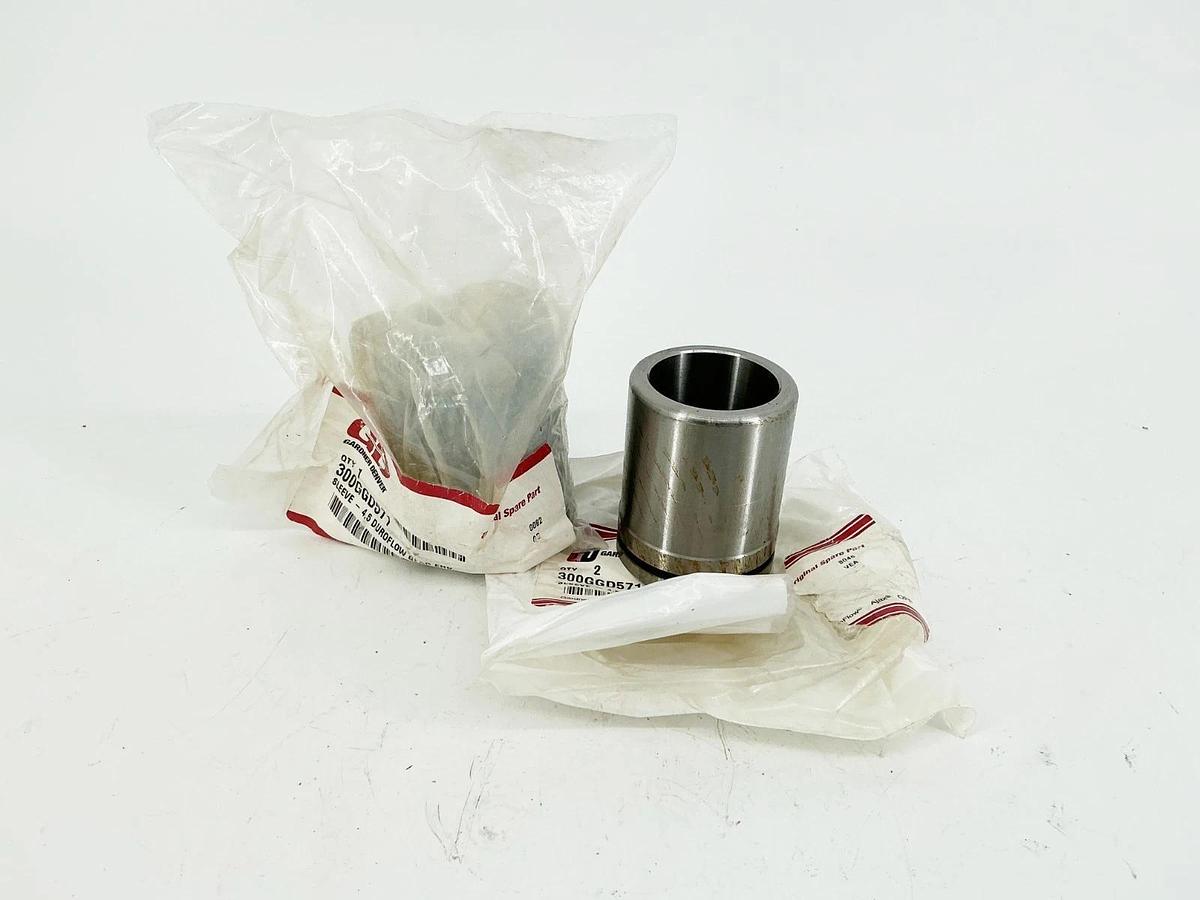 New Lot of 2 Gardner Denver 300GGD571 Duroflow Gear End Sleeve 4.5