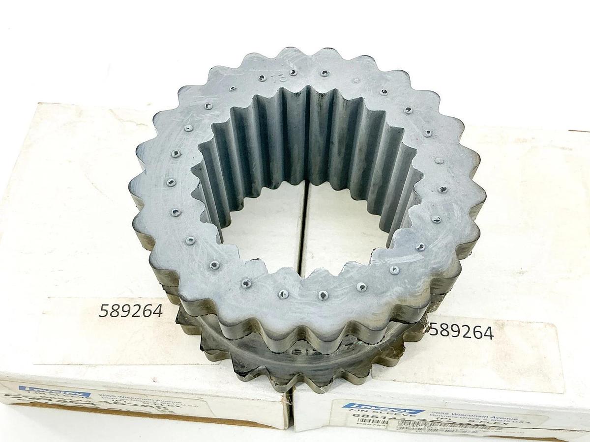 New Lot of 2 Lovejoy 7JN Coupling Sleeve 685114 36398