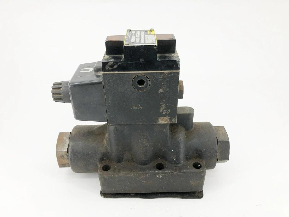Used Parker D63W1B45Y 34 Directional Control Valve 120/60-110/50 .72-.75A 3000psi Max