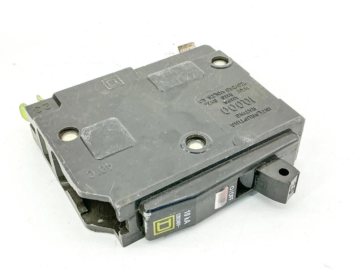 Used Lot of 4 Square D QO120 Circuit Breaker 20A 240V 1P Type QO