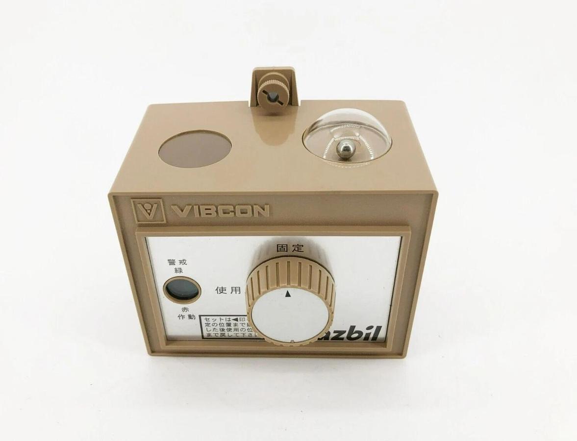New Azbil V-725 Vibration Detector 6-15A 125/250VAC 50/60Hz