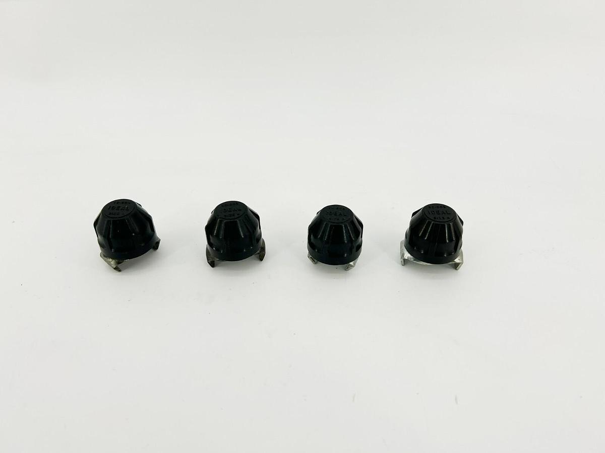 Lot of 4 New Ideal 32-003 Size 4 Fuse Clamps, 60A, 600V