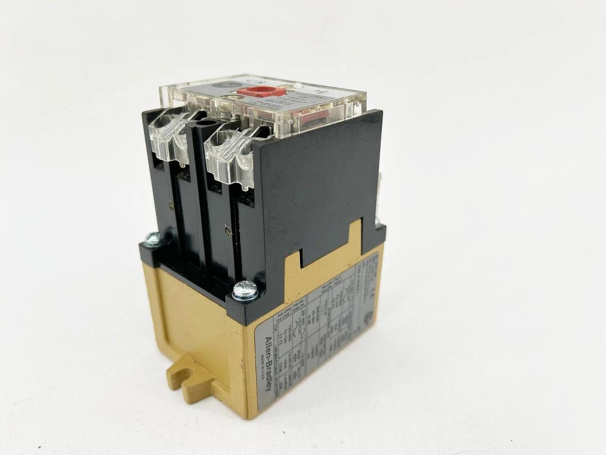 Used Allen Bradley 700-P400A1 Control Relay 115/120V 50/60Hz Ser.E