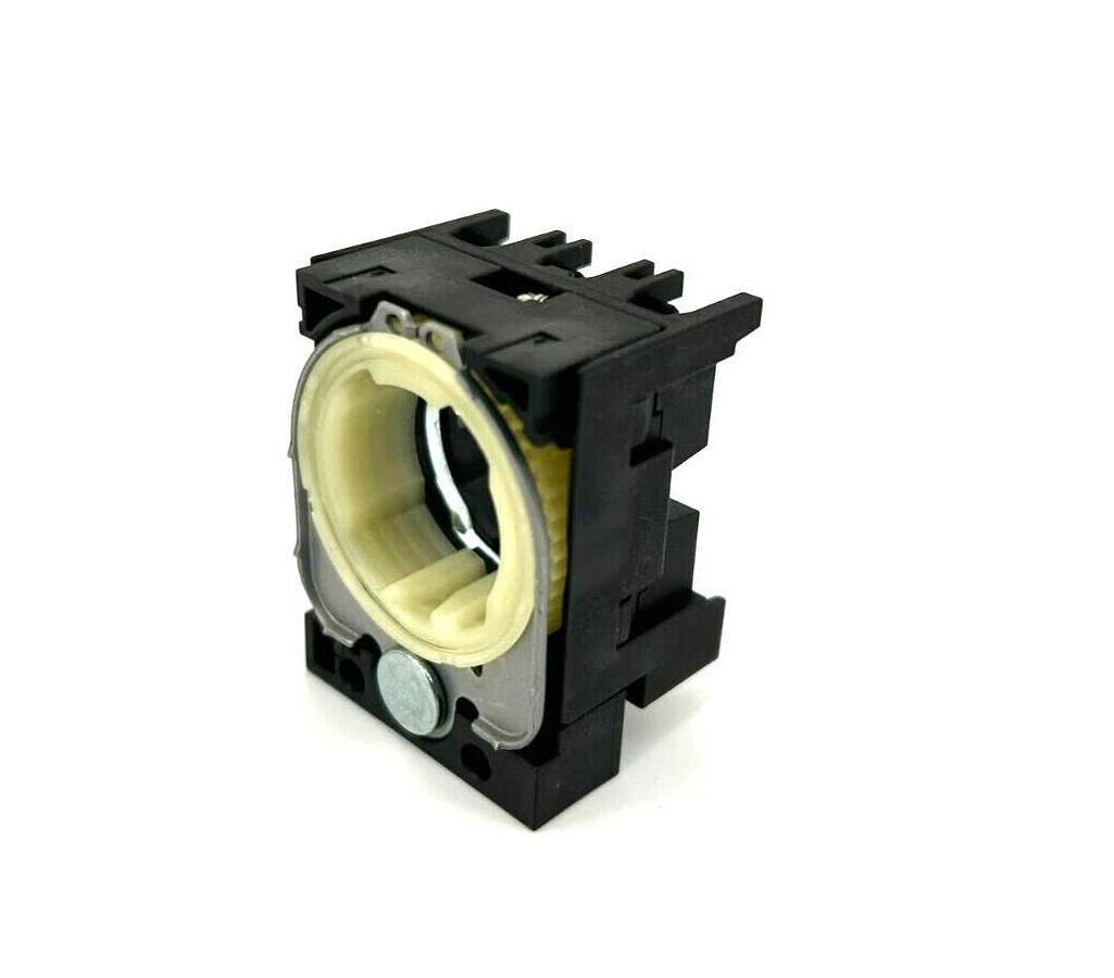 New Siemens 3SU1100-0AB10-1FA0 Push Button, 22mm, Black